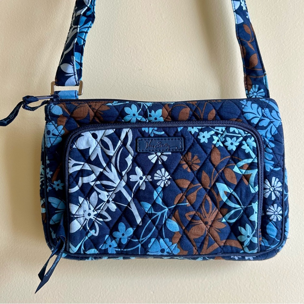 Vera Bradley Little Hipster Java Floral